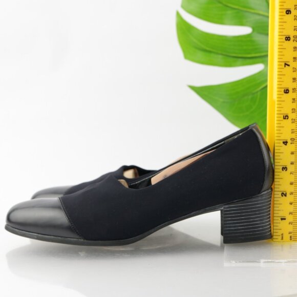 Munro Womens Julie Pump Size 11 NARROW Navy Satin Cap Toe Block Heel Slip On - Picture 5 of 12